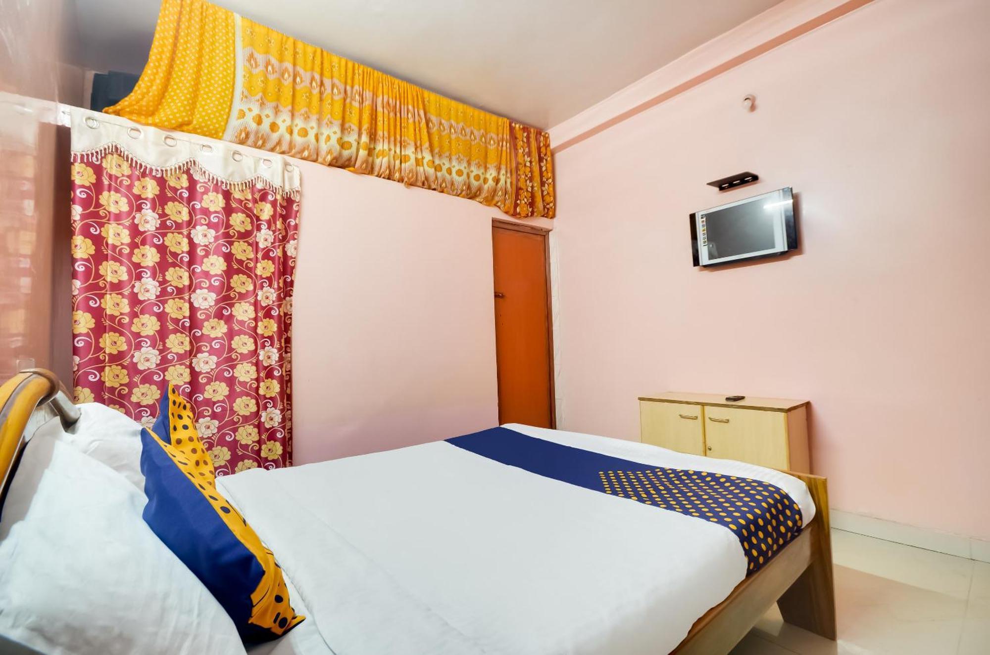 Hotel O Sri Murugan Lodge Coimbatore Buitenkant foto