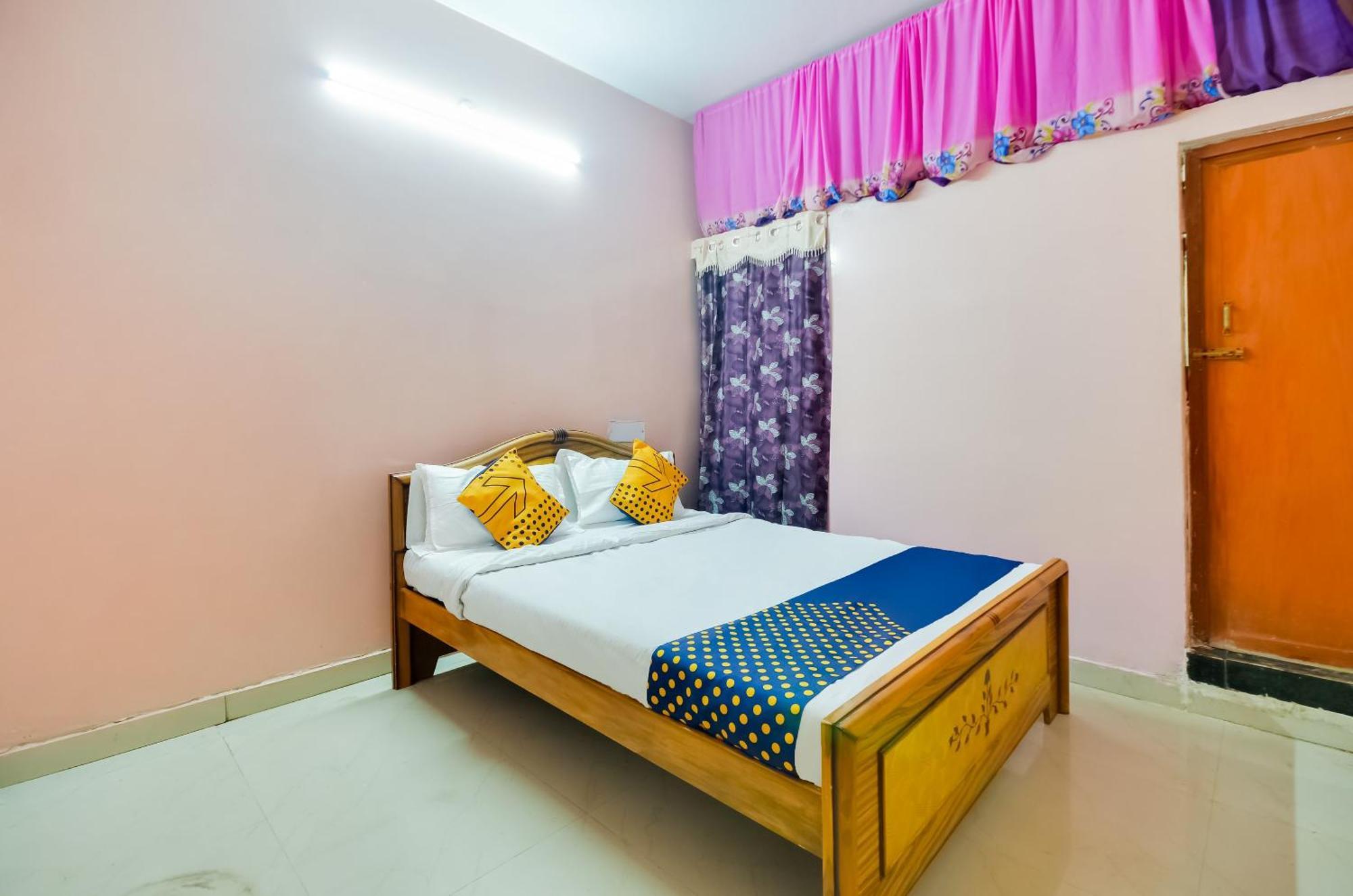 Hotel O Sri Murugan Lodge Coimbatore Buitenkant foto