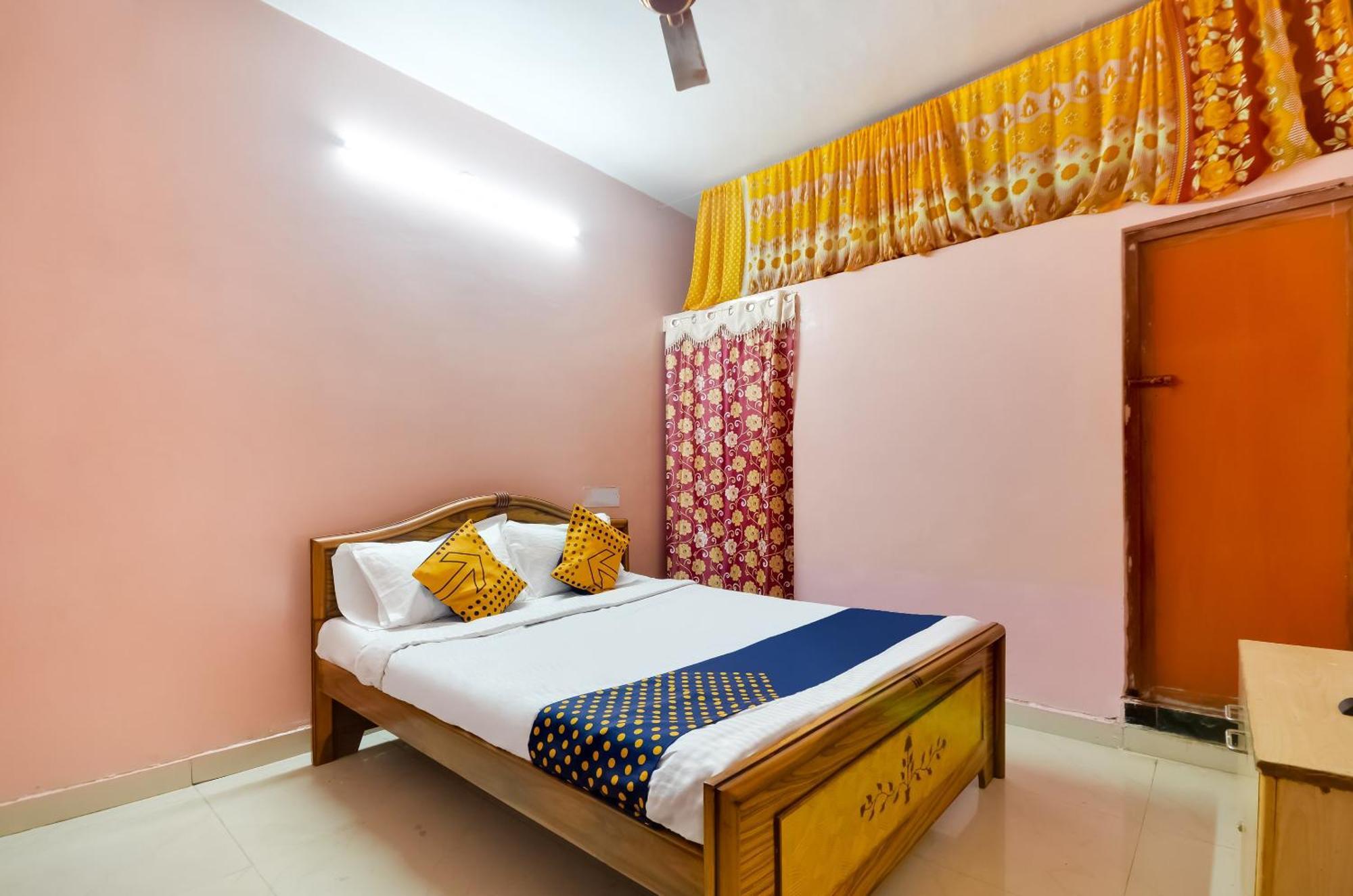 Hotel O Sri Murugan Lodge Coimbatore Buitenkant foto