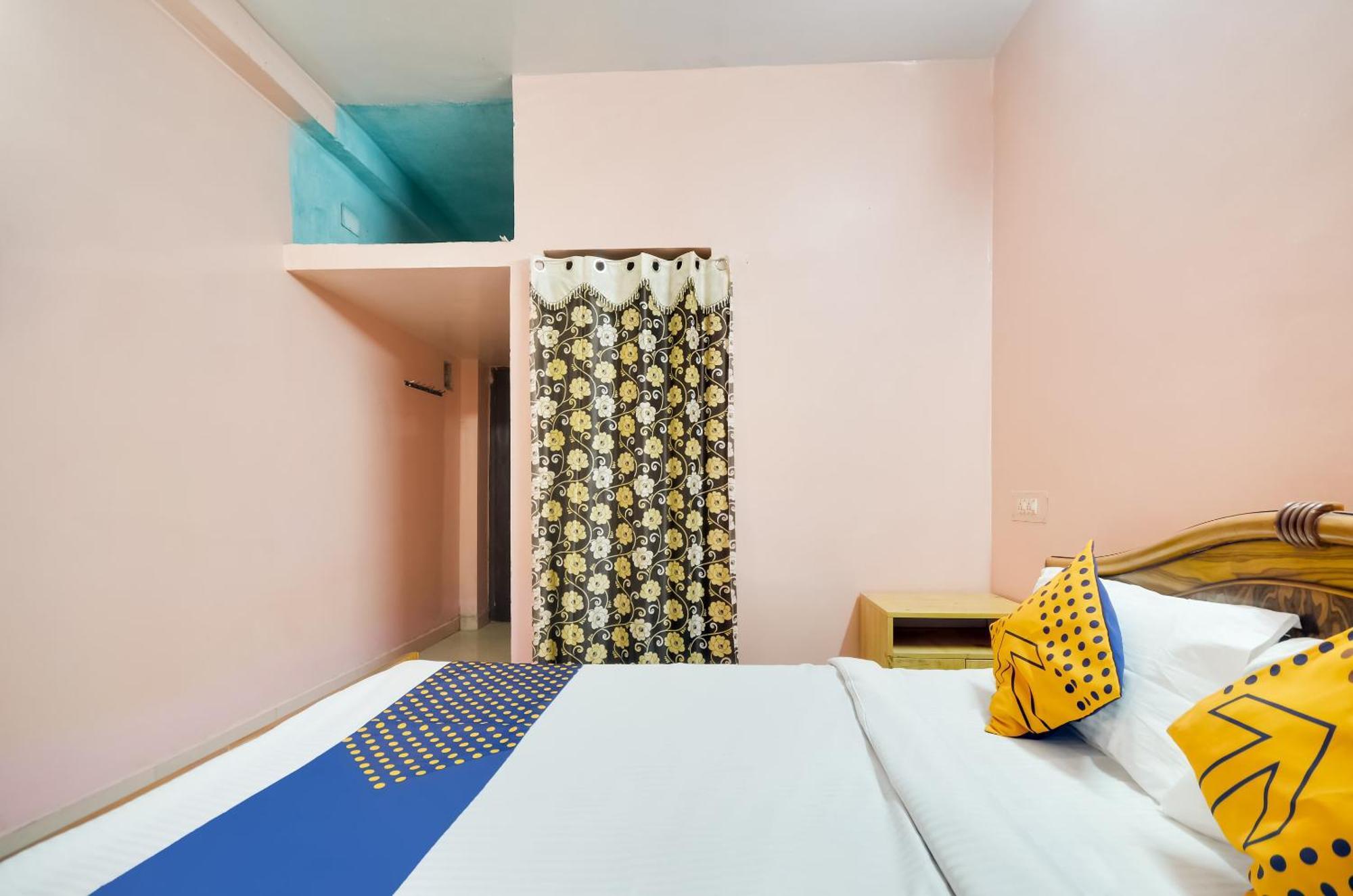 Hotel O Sri Murugan Lodge Coimbatore Buitenkant foto